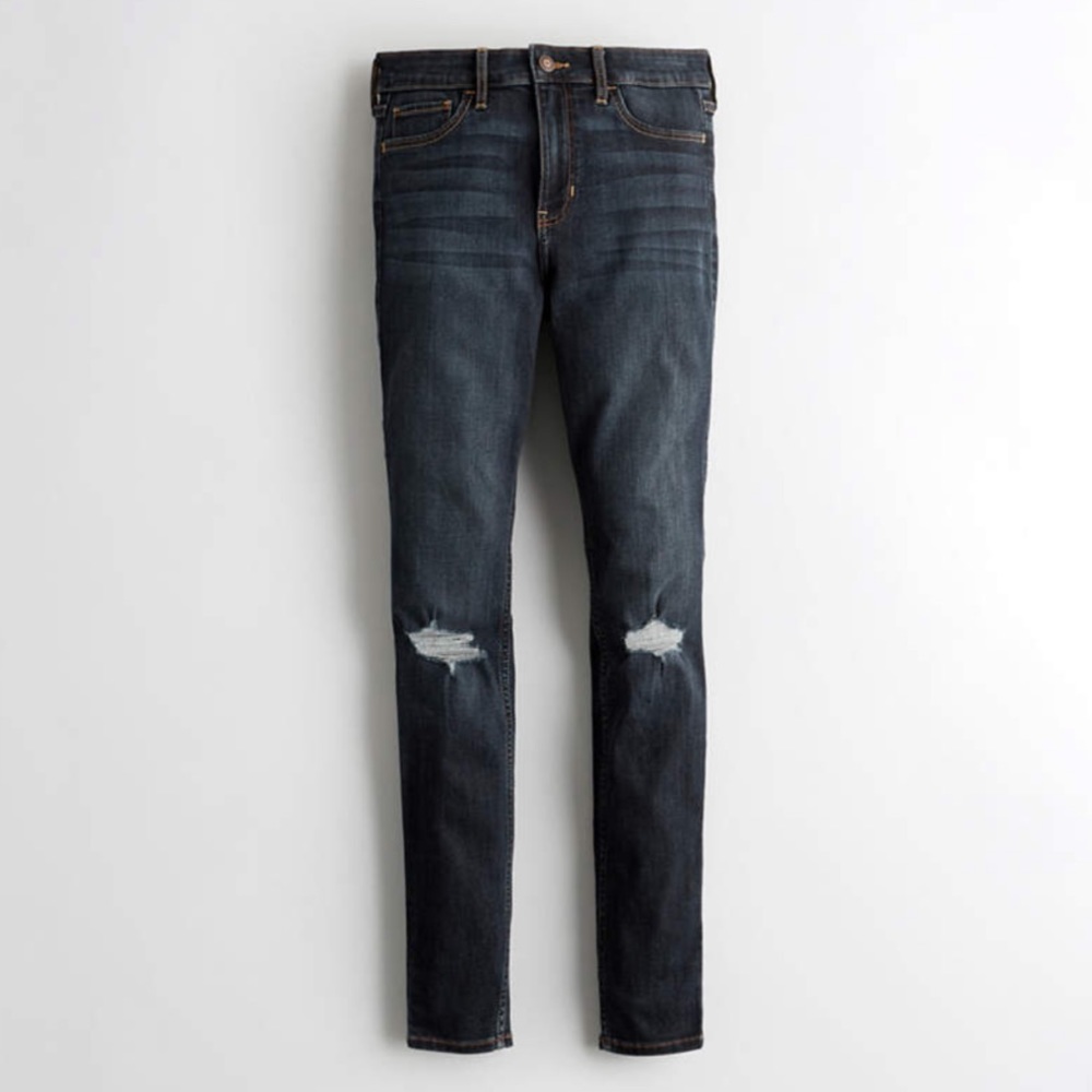 NWT Hollister Destroyed High Rise Jeans
